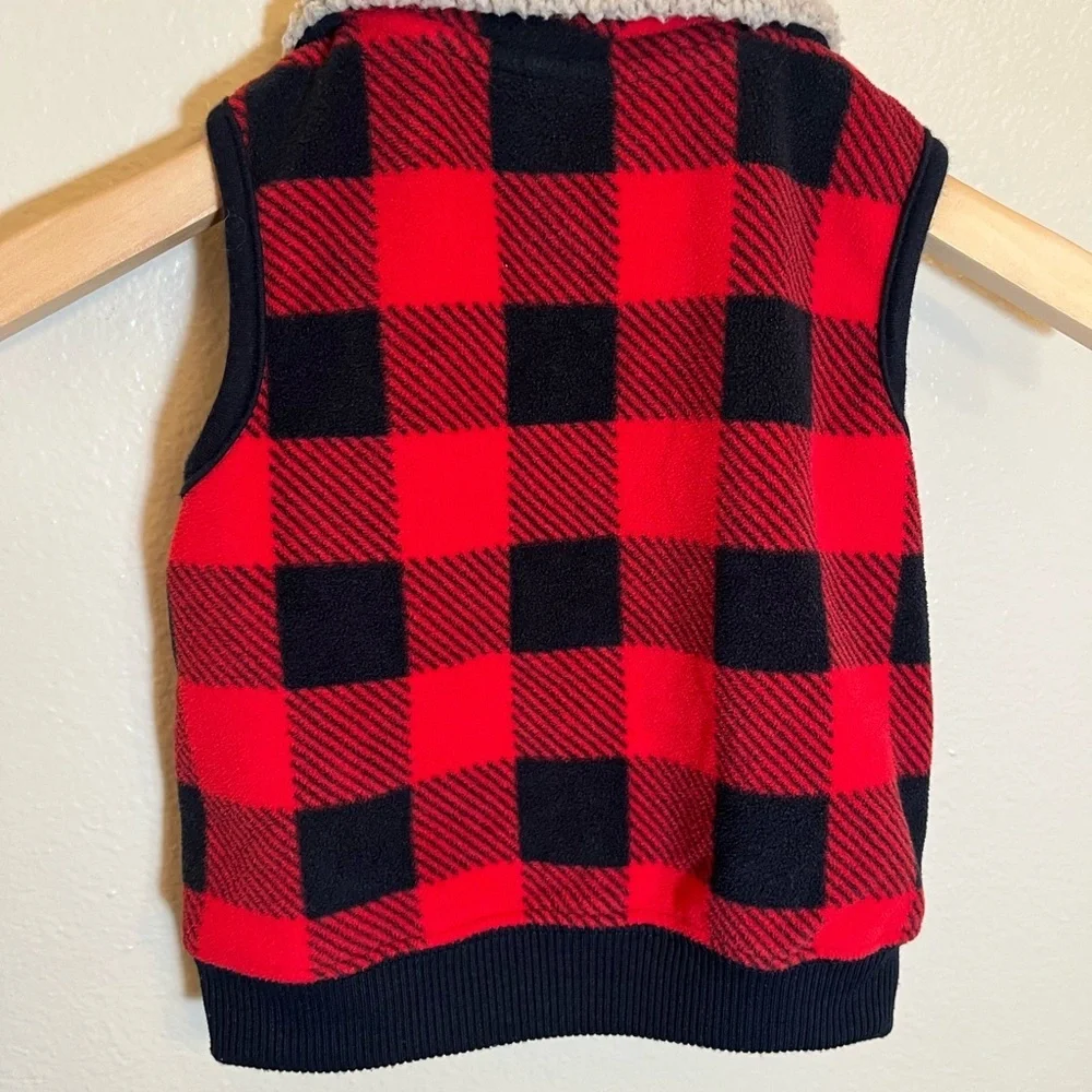 Bundle Carter’s 9 Month Red Buffalo Plaid Holiday Romper Vest Sweatshirts